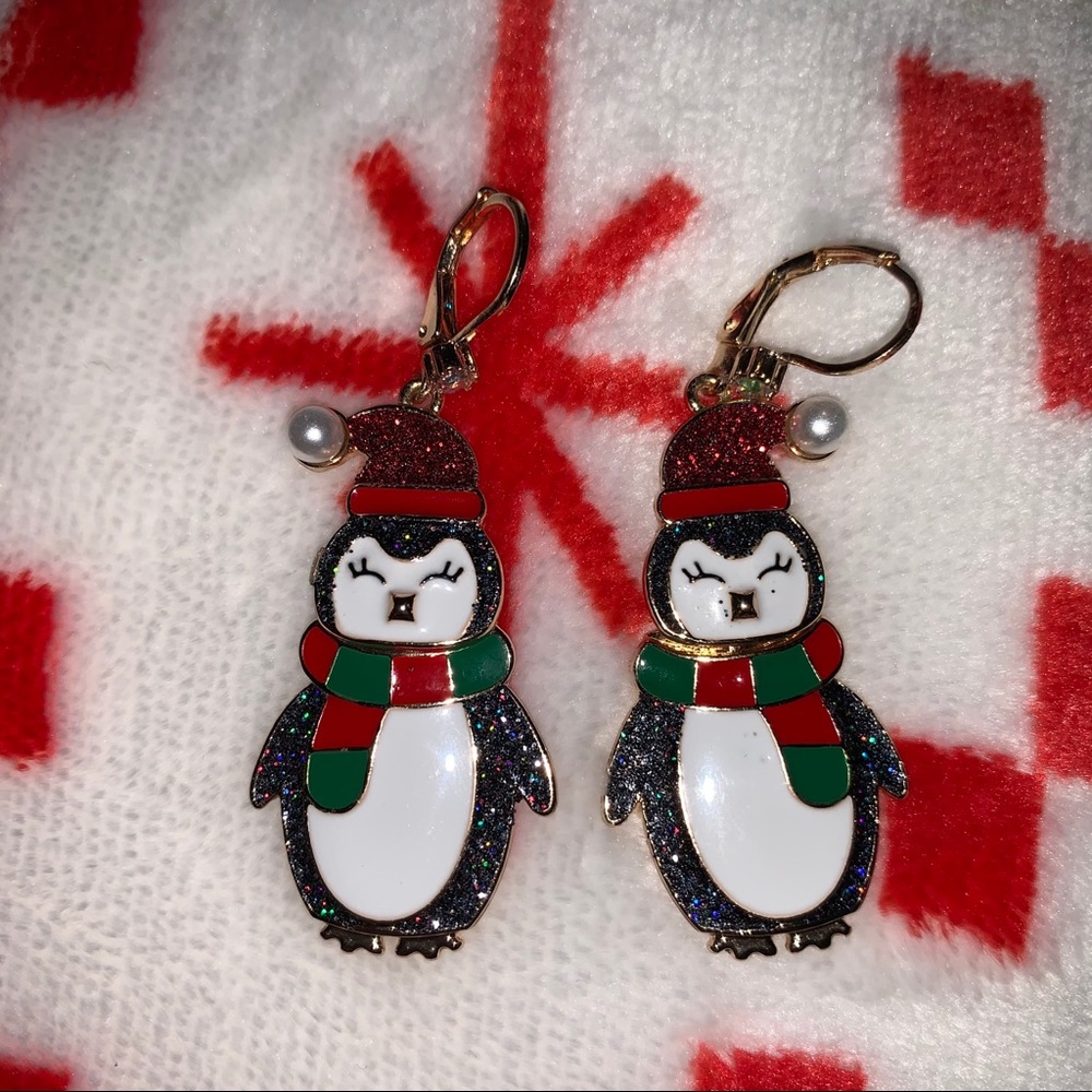 betsey johnson • holiday penguin earrings